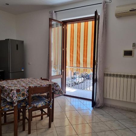 Apartament L'Angolo Dei Barcaioli Palermo Zewnętrze zdjęcie