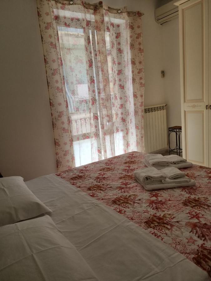 Apartament L'Angolo Dei Barcaioli Palermo Zewnętrze zdjęcie