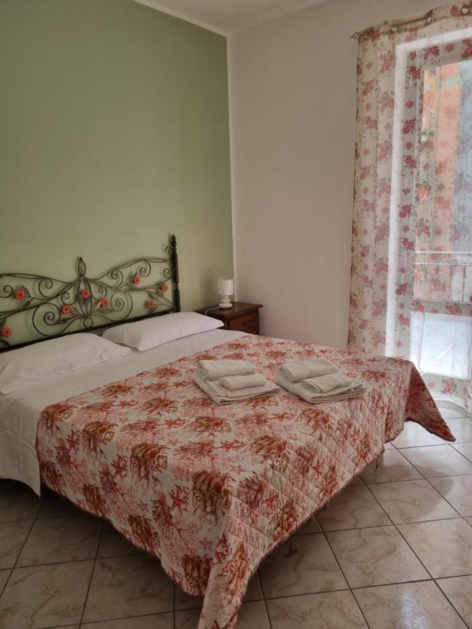 Apartament L'Angolo Dei Barcaioli Palermo Zewnętrze zdjęcie